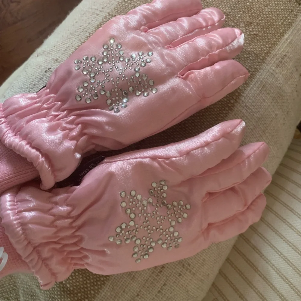 Pink Winter Gloves